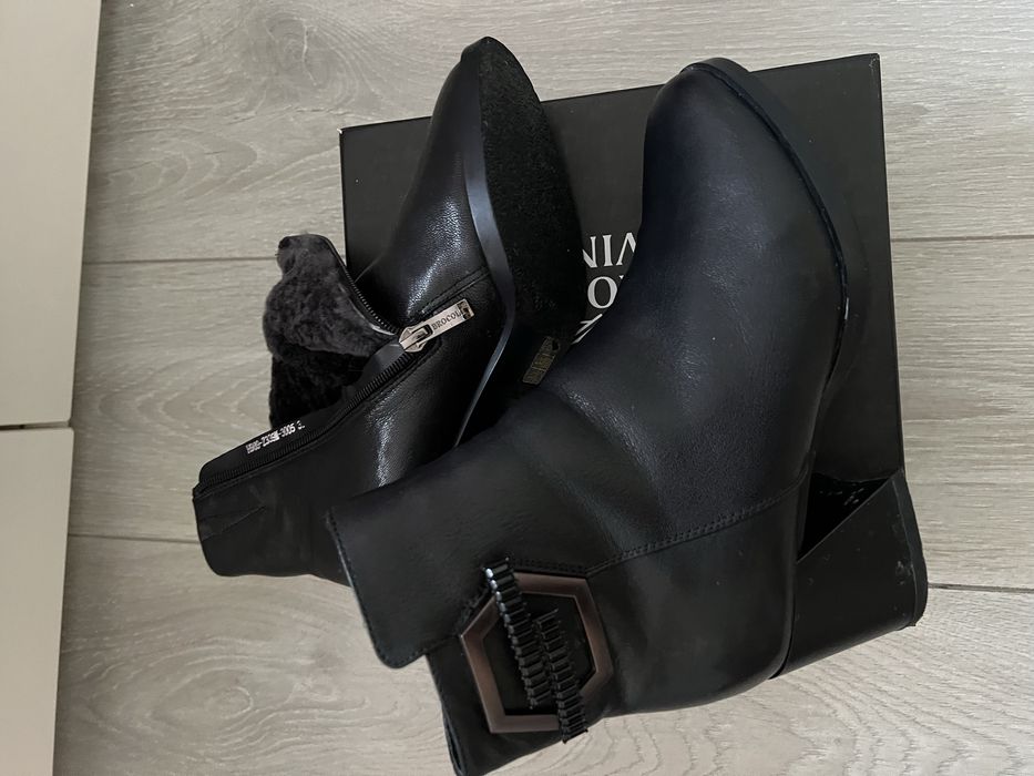 Продам сапоги женские