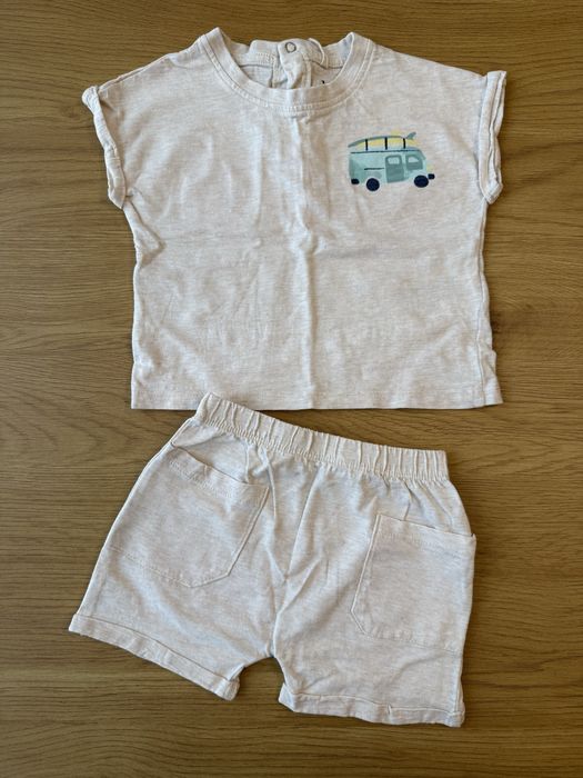Бебешки къси костюмчета