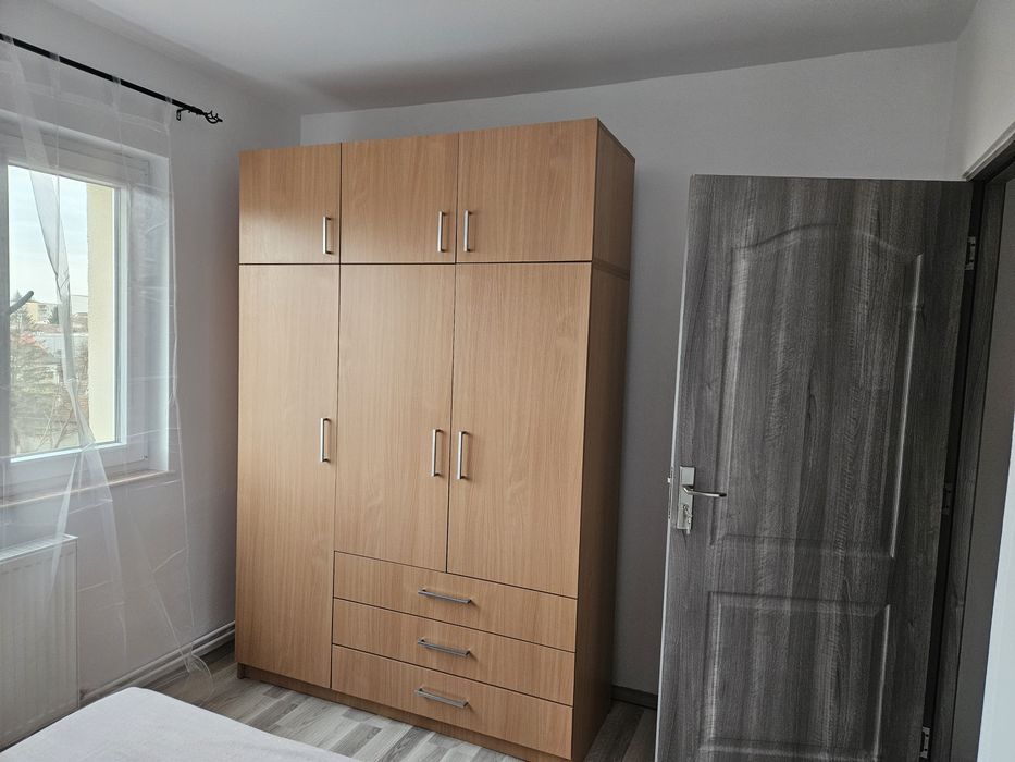 Apartament de inchiriat