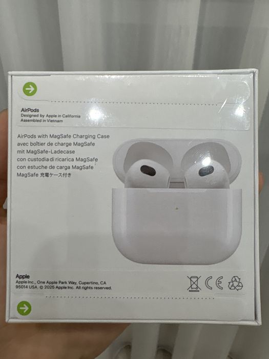 Продам AirPods (3rd generation). Запечатанный