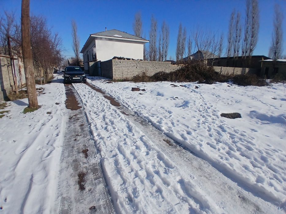 Учаска  сотилади