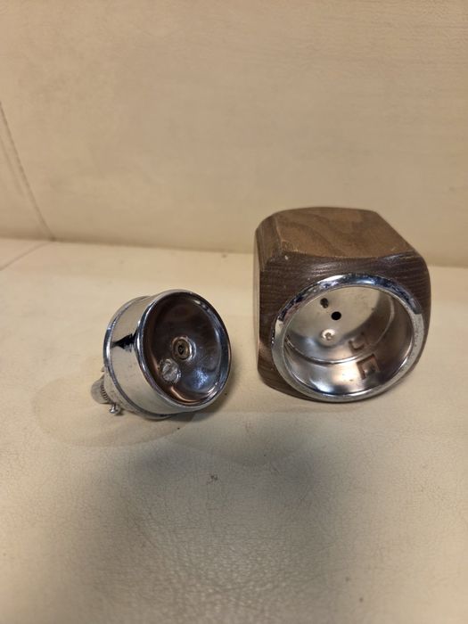 Ретро японска бензинова запалка