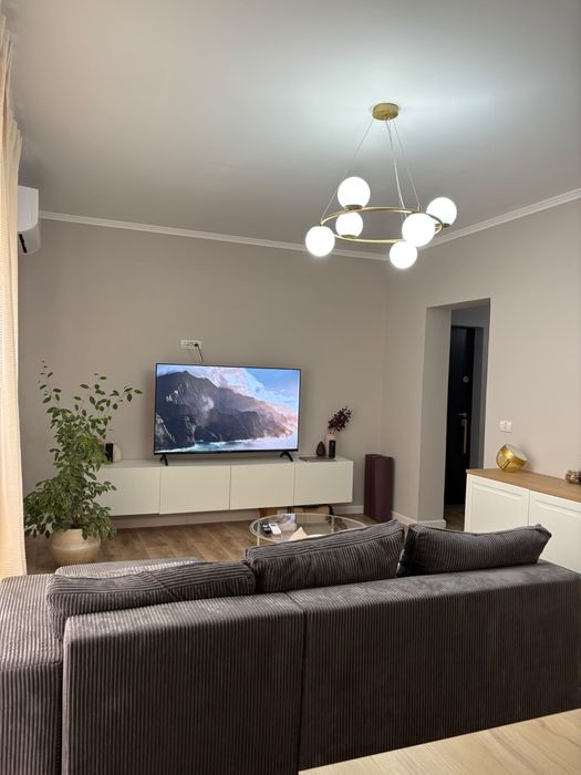 Vand ap 2 camere , in bloc nou, Giroc