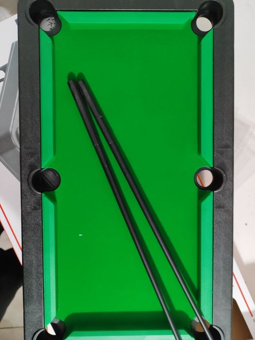 Игрушка бильярд.