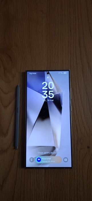 Samsung galaxy S24 ultra 512 gb, 12gb ram, titanium grey.