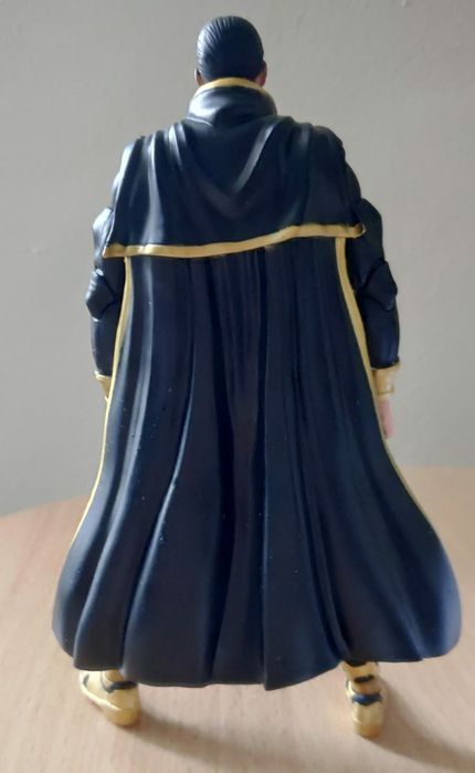 Black Adam - Figurina DC Collectibles