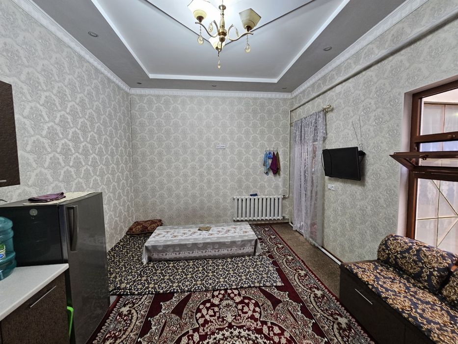 4 sotixli tayyor uchastka ko‘plab jihozlari bilan birga sotiladi.