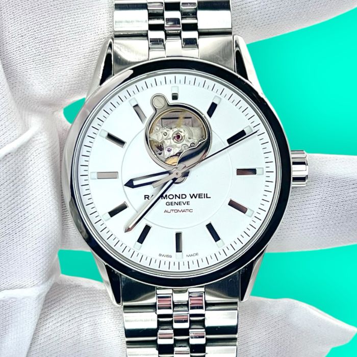 RAYMOND WEIL Freelancer Open Heart нов модел мъжки часовник