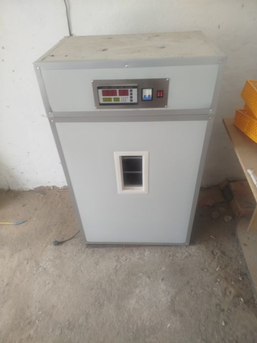 Инкубатор 500 яиц бу