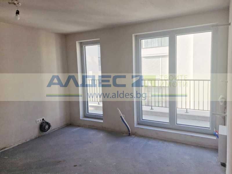 Продава се Тристаен апартамент в София, Хладилника - 92 кв.м за 2924 €/кв.м - Снимка #9