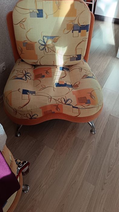 Продам кресло срочно