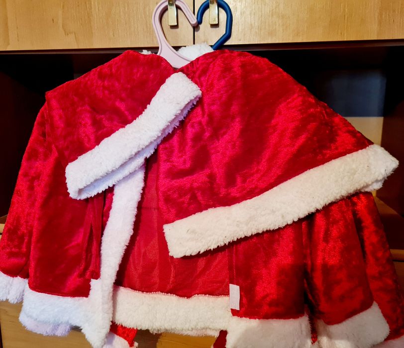 Новогодний одежда