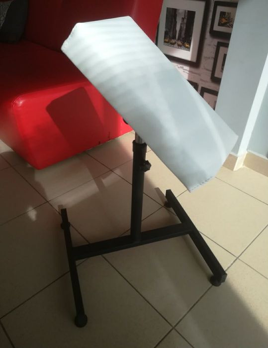 Поставка за педикюр