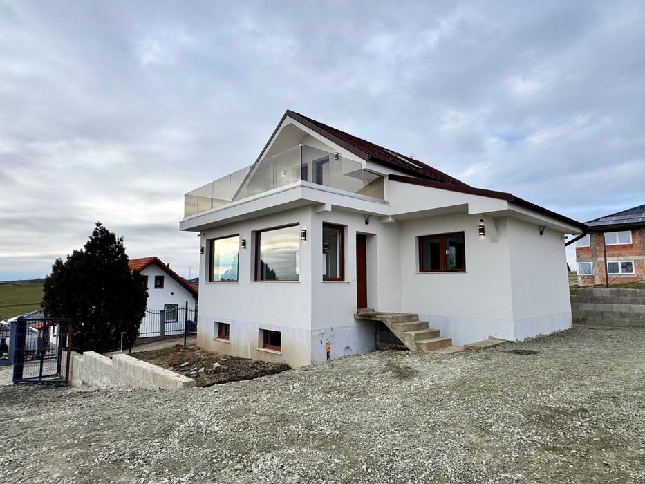 OFERTA! Casa cu view superb in Sura Mare