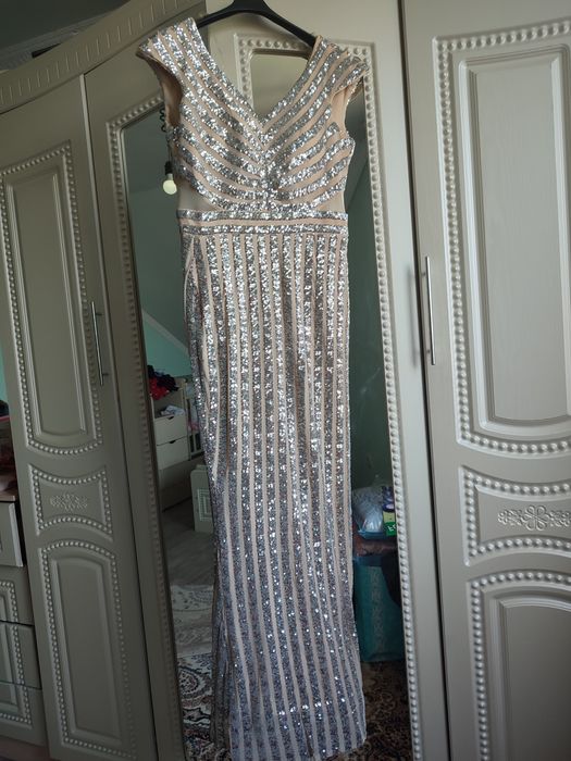 Продам Вечерние платья