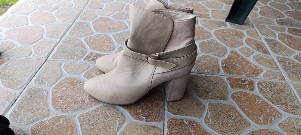 продавам дамски боти