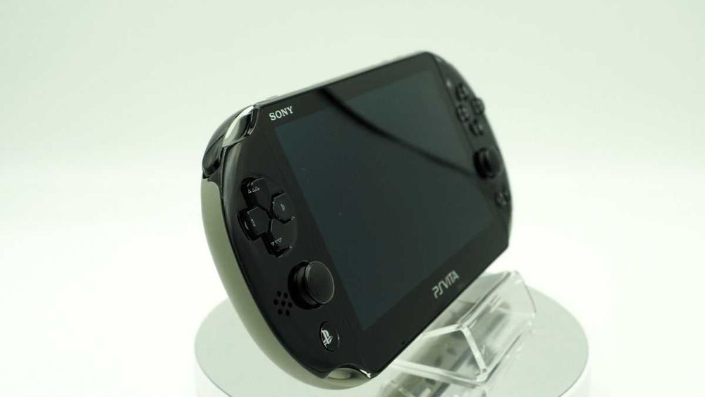 Sony PlayStation Vita 2000 God Eater 2–Collector’s Tier, Modată, 128GB