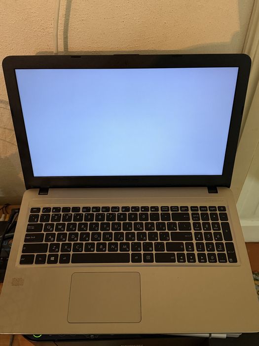 ASUS VivoBook X540U