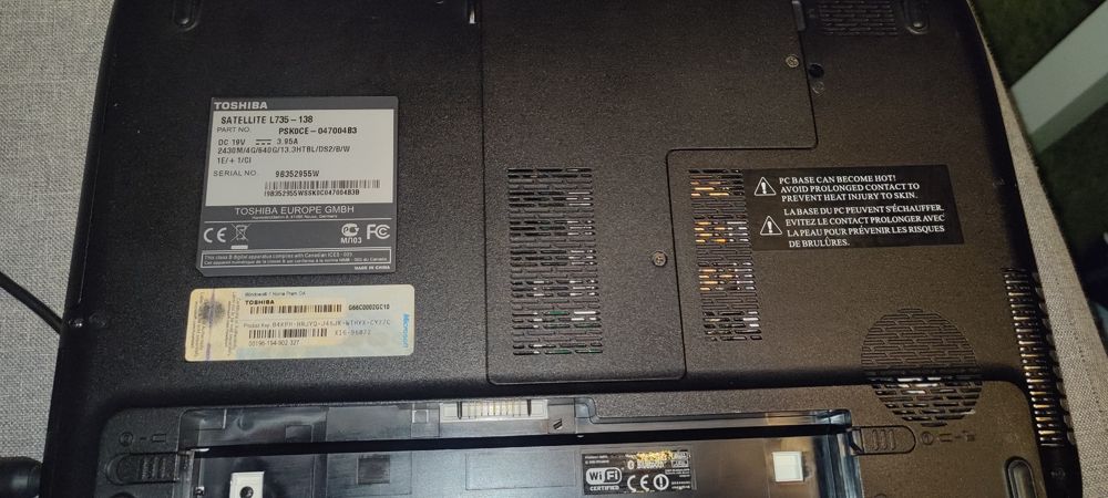 Лаптоп Toshiba satellite L735 - 138