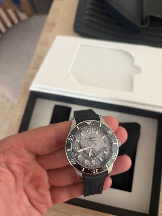 Montblanc 1858 iced sea automatic date