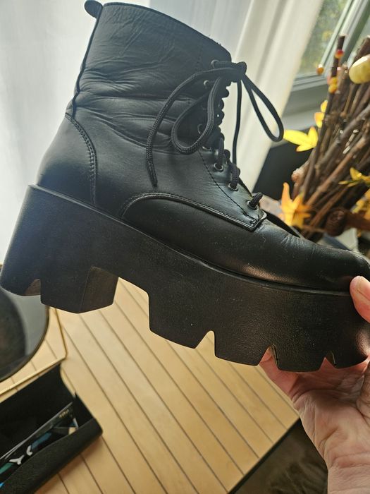 Дамски боти ALTERCORE с връзки и цип на гръндж платформа