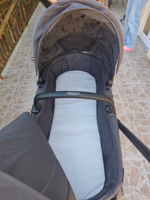 carucior bebelusi Graco