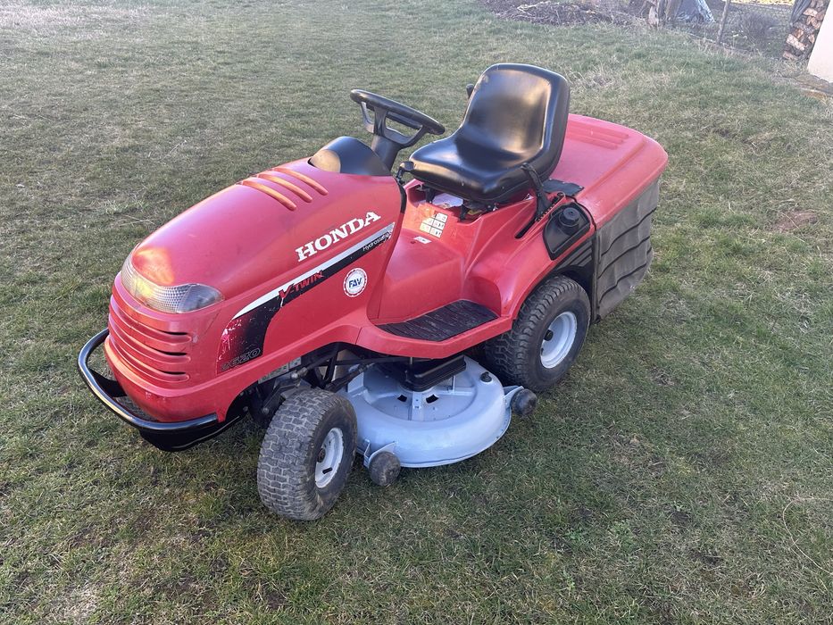 Тракторна косачка 20к.с Хонда 2620