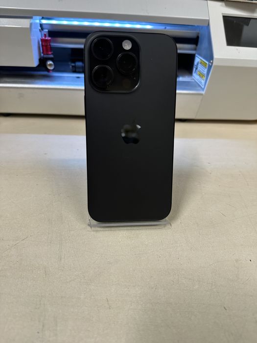 Iphone 16 pro / 128 gb / 100 baterie / folie sticla cadou