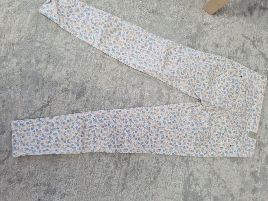 Pantaloni Schinny marimea 38
