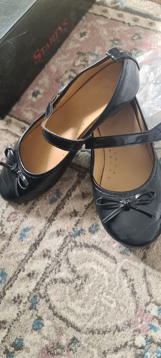 Продам балетки туфли