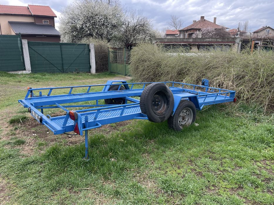 Ремарке пларформа за автомобили