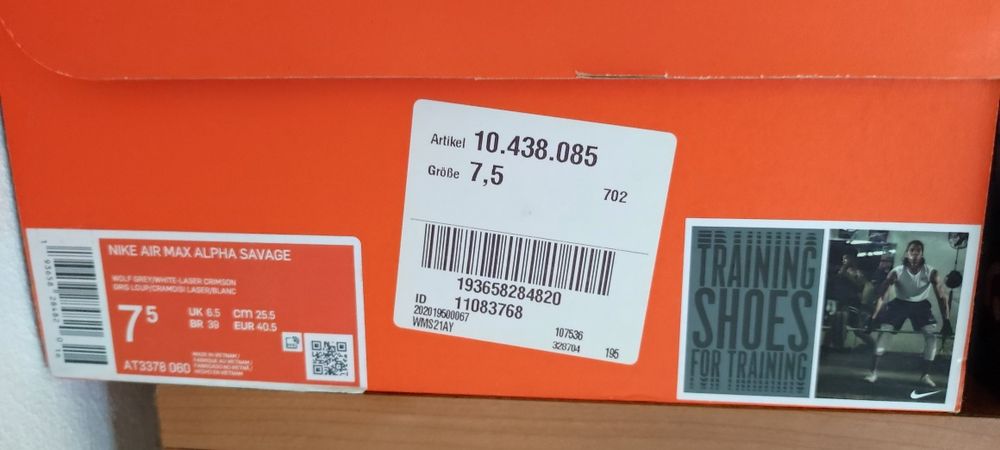 Nike Air Max Alpha Savage
