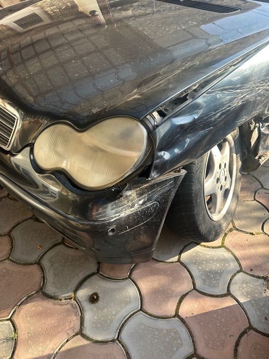 Vând Mercedes C180 Kompresor