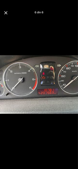 Vand peugeot (pentru piese)