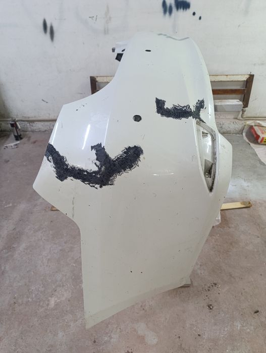 Бампер на тайота