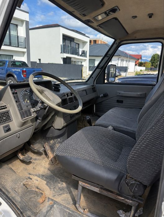 VAND IVECO  DAILY   2.5 diesel, de 103 CP