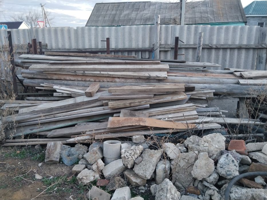 Казан,строй.материалдар сатылады