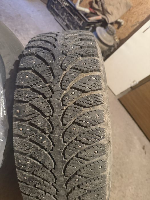 Диски с зимней резиной