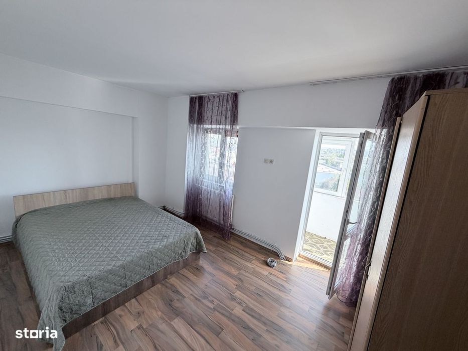 Panoramă unică, spațiu generos! 3 camere Cora!