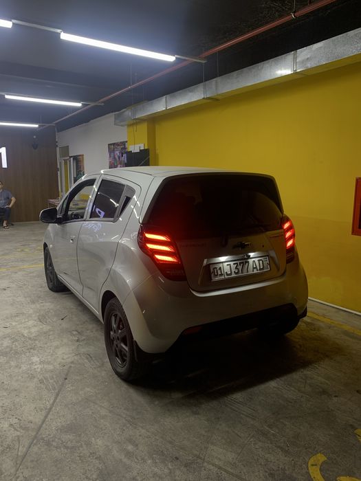 Spark 2015 2 poz 96000 yurgan holati zo'r