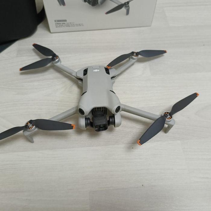 Dji mini 4 pro fly more combo plus