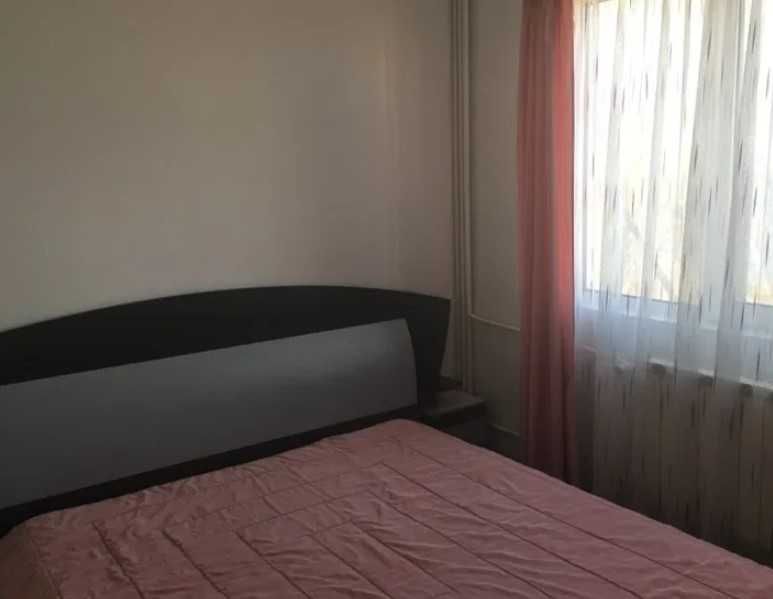 Дава се под наем Тристаен апартамент в Пловдив, Център - 88 кв.м за 321.3 € - Снимка #1