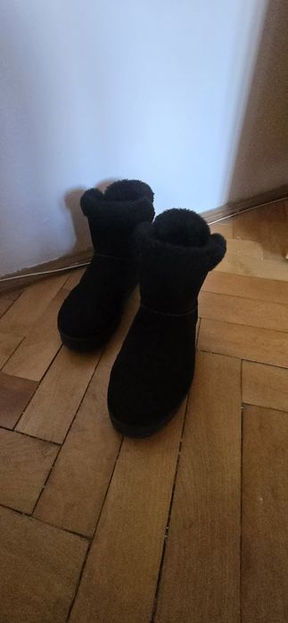 Vând Pantofi îmblăniți