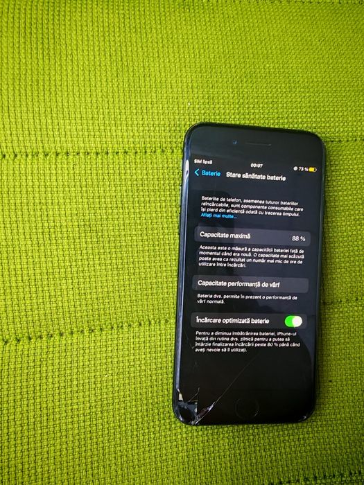 Vând iPhone 7 iPhone