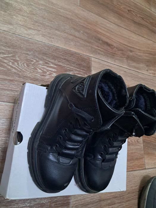 Зимня обувь для мальчика