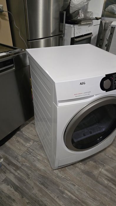 Сушилня AEG 8kg термо помпа