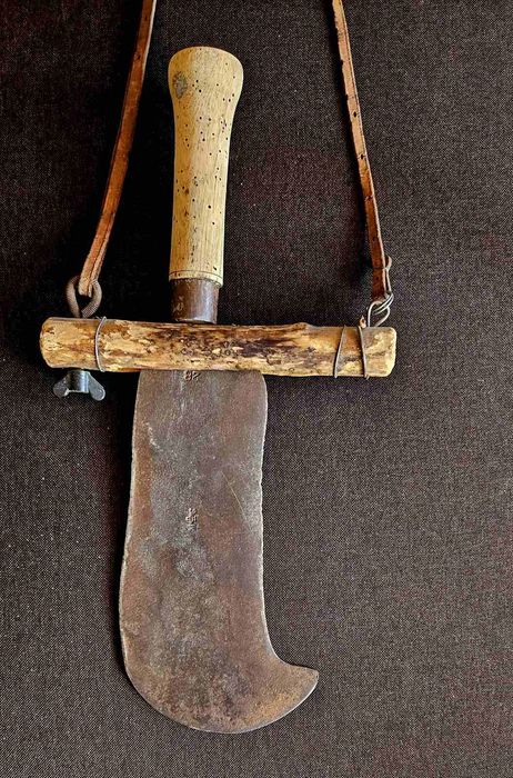 Уникат Автентичен о.Борнео голям Нож