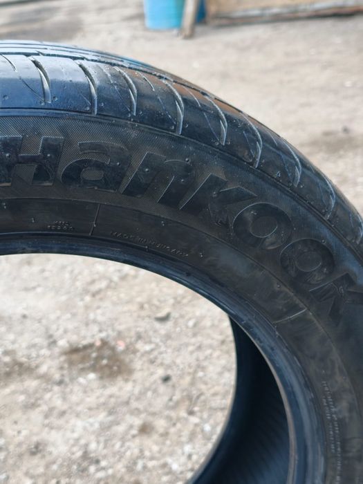 Продам комплект покрышек