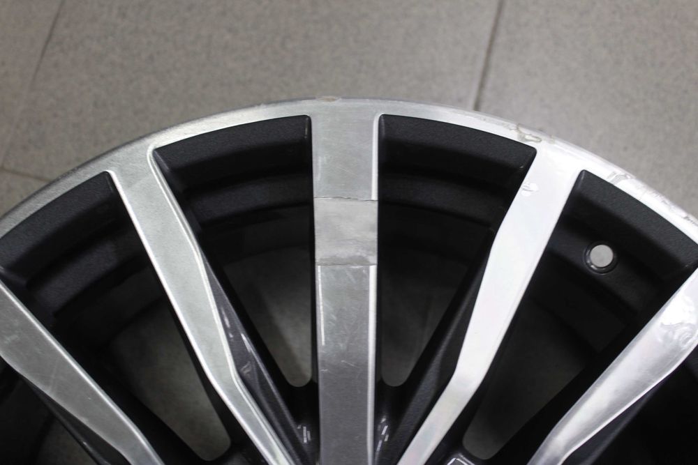 Джанта 18" BMW 1-серия (F40), 2-серия (F44)