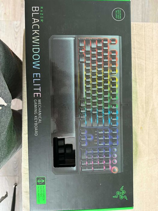 Razer BlackWidow Elite+ ПОДАРЪК Pudding Keycaps(HyperX)